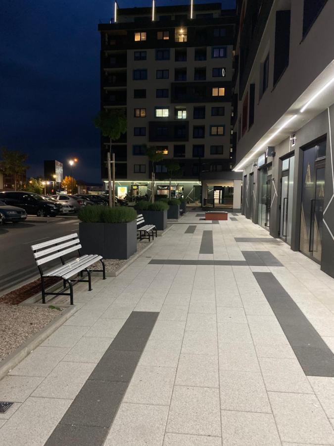 סראייבו Atmartments Etna Bulevar, Free Private Parking מראה חיצוני תמונה